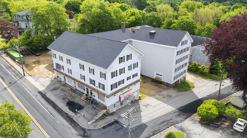 2 bed, 1 bath apartment for rent at 200 Main St Unit 2, Spencer — photo 1 of 8
