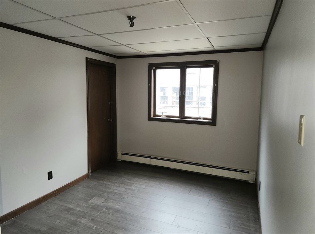 2 bed, 1 bath apartment for rent at 200 Main St Unit 2, Spencer — photo 6 of 8