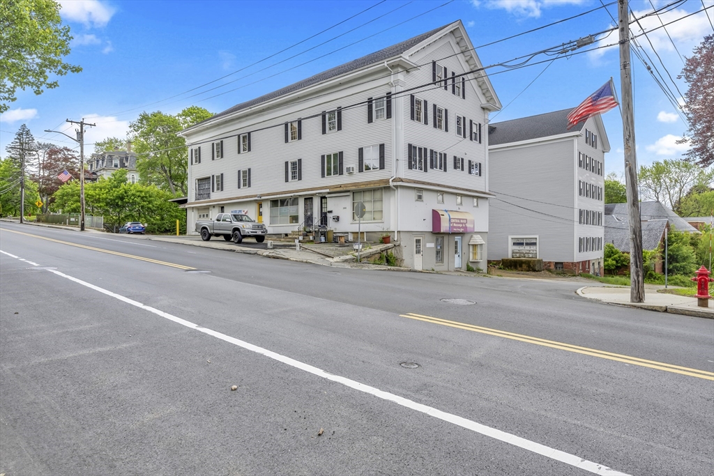 2 bed, 1 bath apartment for rent at 200 Main St Unit 2, Spencer — photo 3 of 8