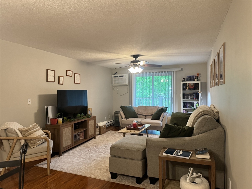 2 bed, 1 bath apartment for rent at 200 Manning St Unit 18C, Hudson — photo 1 of 14