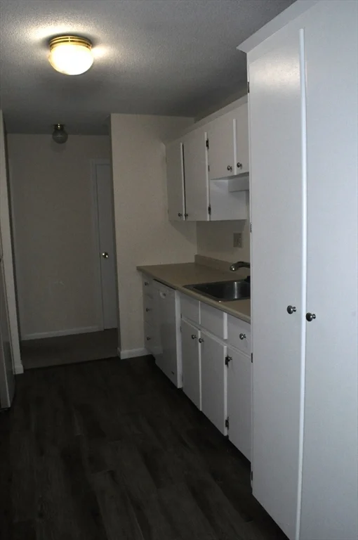 2 bed, 1 bath apartment for rent at 200 Manning Unit 23 A, Hudson — photo 4 of 12