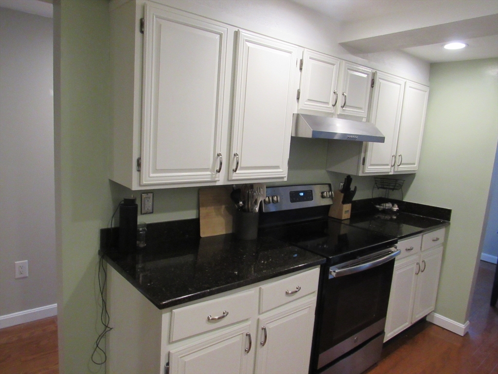 1 bed, 1 bath apartment for rent at 200 Market St Unit 120, Downtown — photo 7 of 13