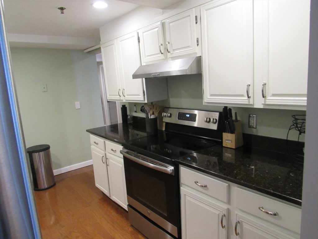 1 bed, 1 bath apartment for rent at 200 Market St Unit 120, Downtown — photo 4 of 13