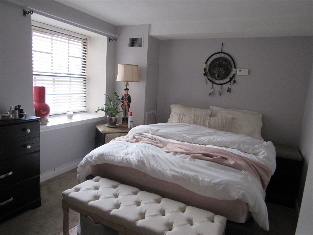 1 bed, 1 bath apartment for rent at 200 Market St Unit 120, Downtown — photo 8 of 13