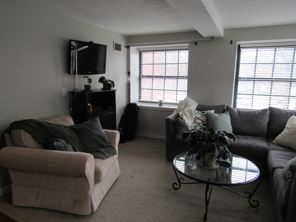 1 bed, 1 bath apartment for rent at 200 Market St Unit 120, Downtown — photo 2 of 13