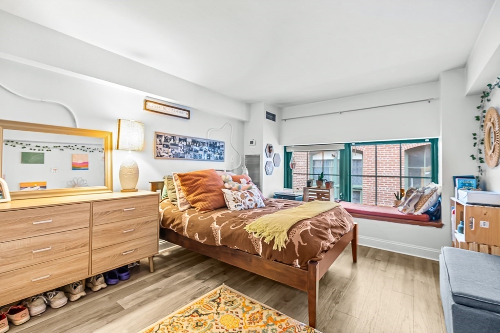 3 bed, 2 bath apartment for rent at 200 Market St Unit B51, Lowell — photo 17 of 25