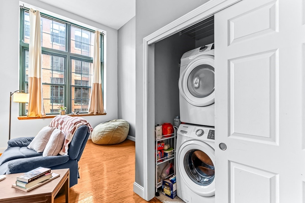 3 bed, 2 bath apartment for rent at 200 Market St Unit B51, Lowell — photo 13 of 25