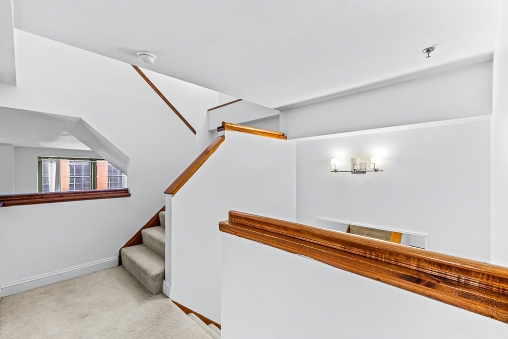 3 bed, 2 bath apartment for rent at 200 Market St Unit B51, Lowell — photo 19 of 25