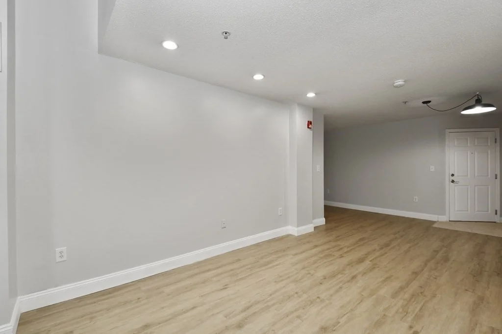 2 bed, 1 bath apartment for rent at 200 Market Unit 3305, Downtown — photo 6 of 15