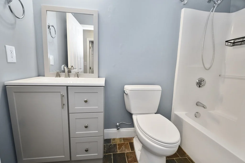 2 bed, 1 bath apartment for rent at 200 Market Unit 3305, Downtown — photo 11 of 15