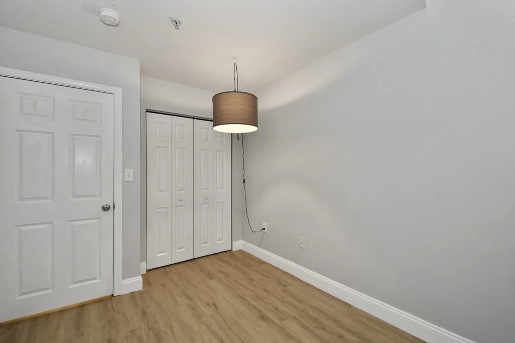 2 bed, 1 bath apartment for rent at 200 Market Unit 3305, Downtown — photo 12 of 15