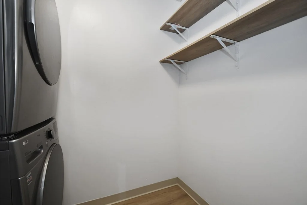 2 bed, 1 bath apartment for rent at 200 Market Unit 3305, Downtown — photo 10 of 15