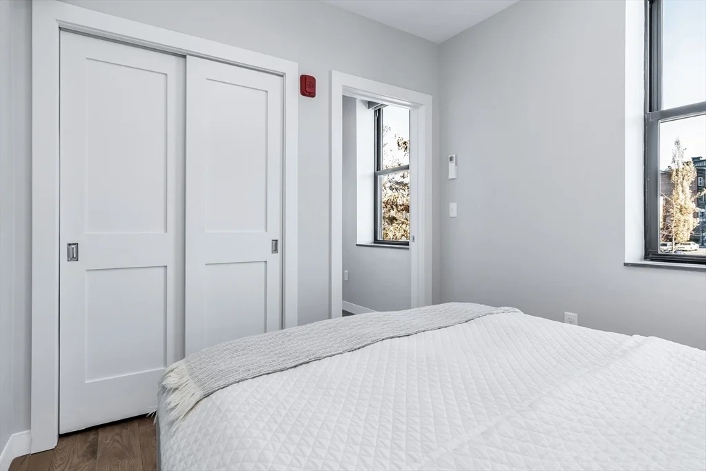 1 bed, 1 bath apartment for rent at 200 Merrimack St Unit 201, Haverhill — photo 13 of 17