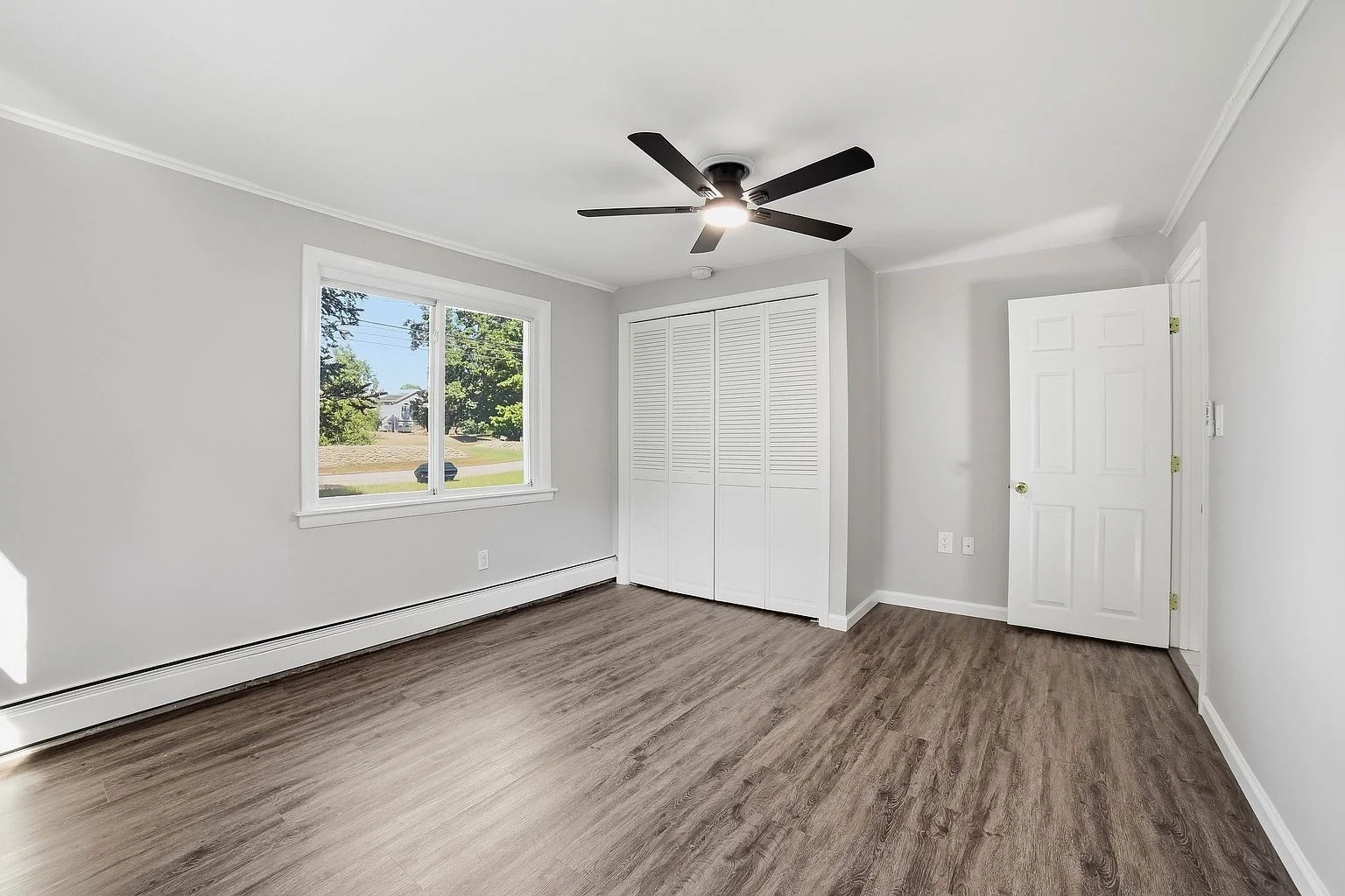 4 bed, 2 bath apartment for rent at 200 North Quinsigamond St, Shrewsbury — photo 12 of 27