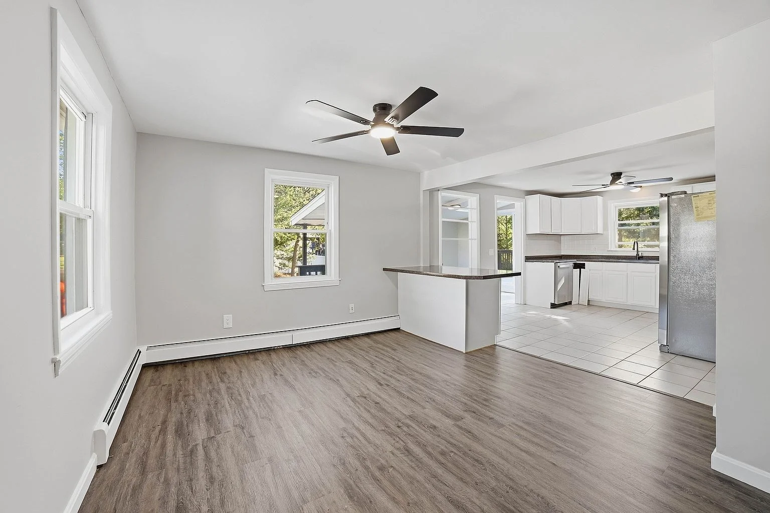 4 bed, 2 bath apartment for rent at 200 North Quinsigamond St, Shrewsbury — photo 8 of 27