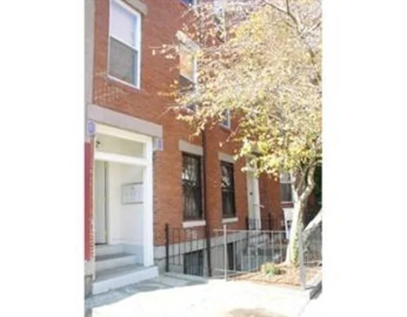1 bed, 1 bath apartment for rent at 200 Northampton Unit 2, South End — photo 13 of 15