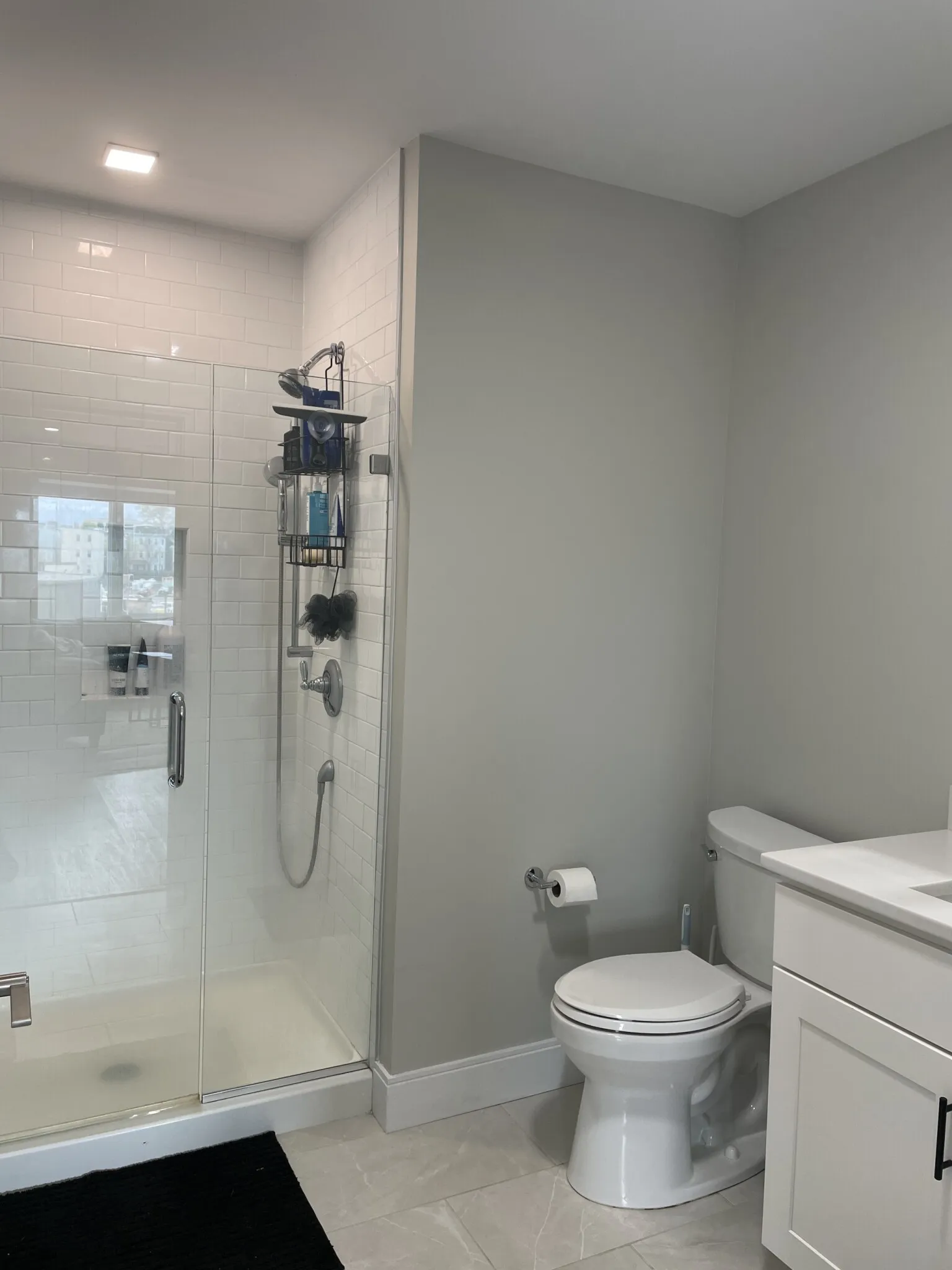 2 bed, 1 bath apartment for rent at 200 Old Colony Ave Unit 303, South Boston — photo 4 of 5