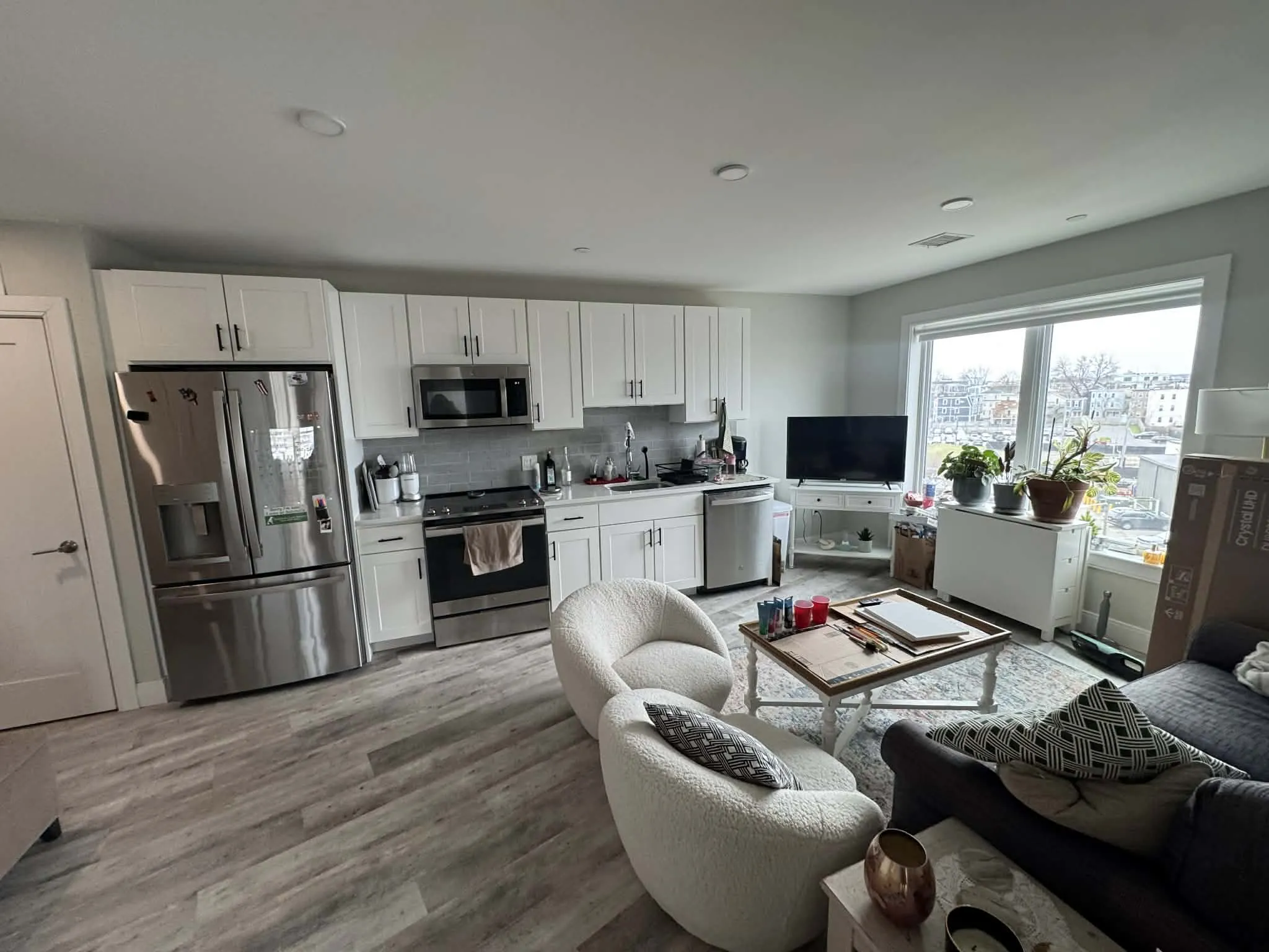 2 bed, 1 bath apartment for rent at 200 Old Colony Ave Unit 403, South Boston — photo 5 of 7