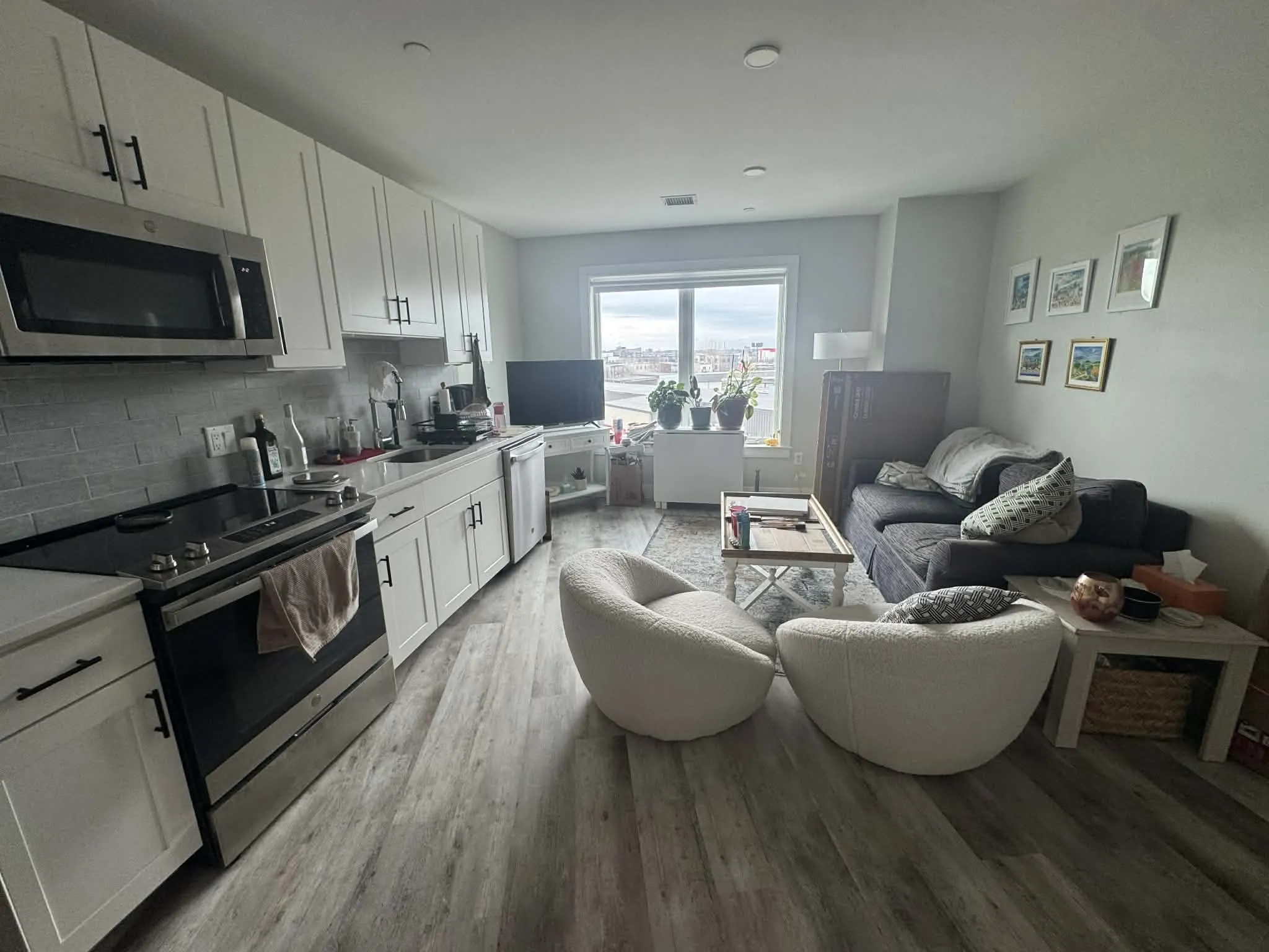 2 bed, 1 bath apartment for rent at 200 Old Colony Ave Unit 403, South Boston — photo 6 of 7
