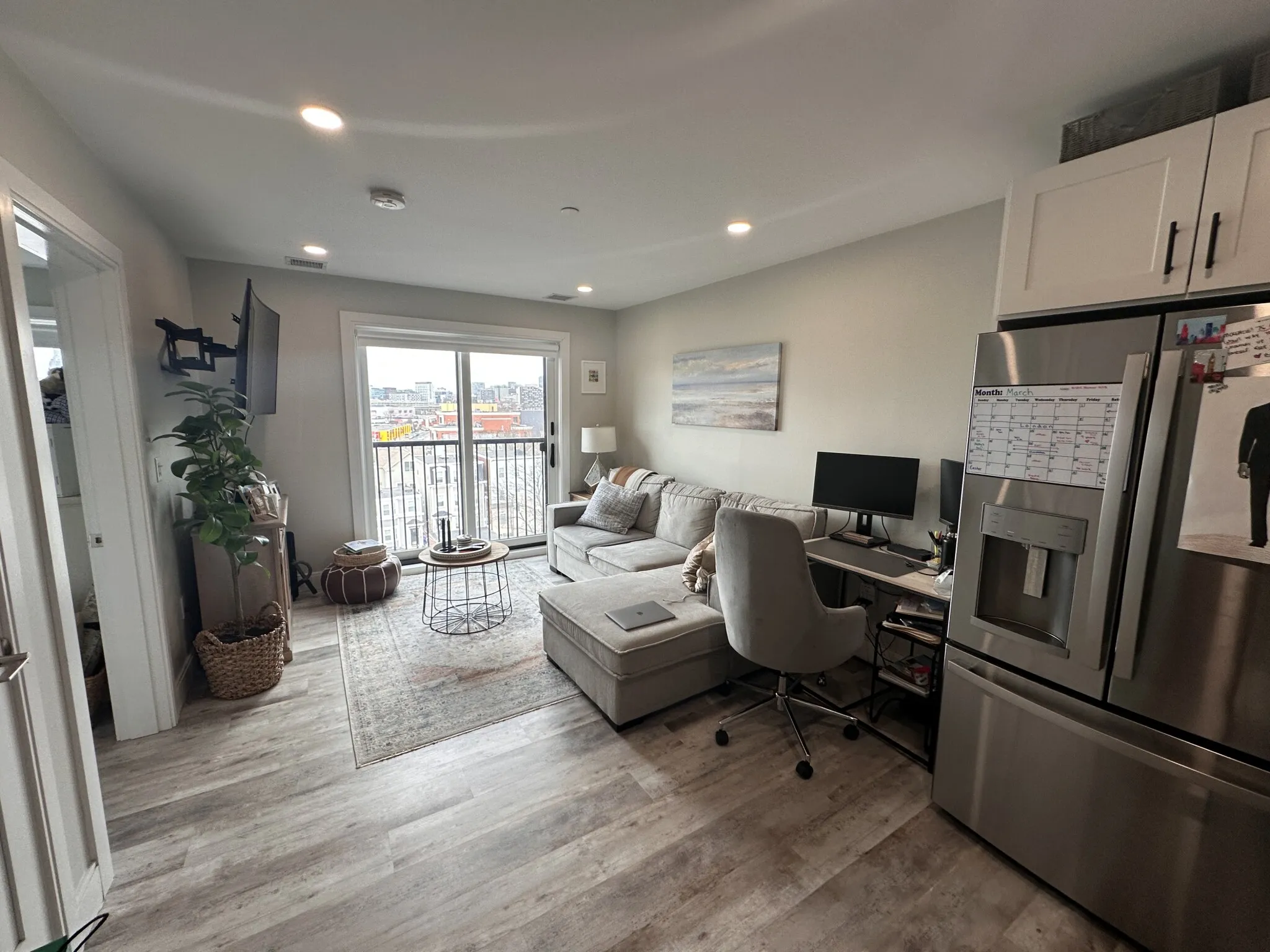 1 bed, 1 bath apartment for rent at 200 Old Colony Ave Unit 405, South Boston — photo 3 of 7