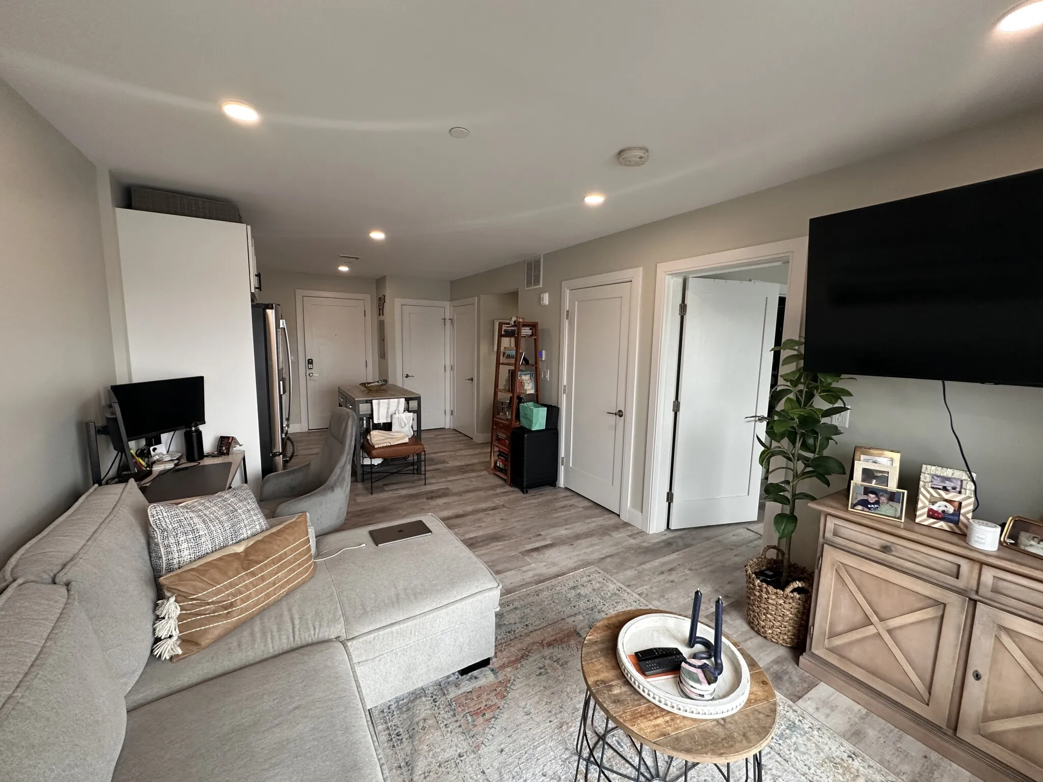 1 bed, 1 bath apartment for rent at 200 Old Colony Ave Unit 405, South Boston — photo 4 of 7