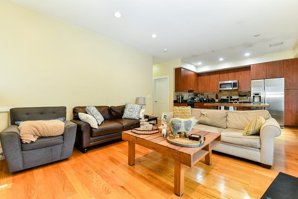 2 bed, 2 bath apartment for rent at 200 Silver St Unit 2, South Boston — photo 6 of 17