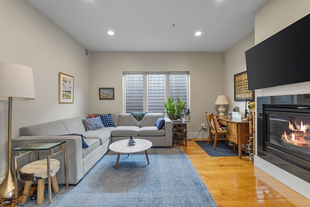 2 bed, 2 bath apartment for rent at 200 Silver St Unit 6, South Boston — photo 6 of 19