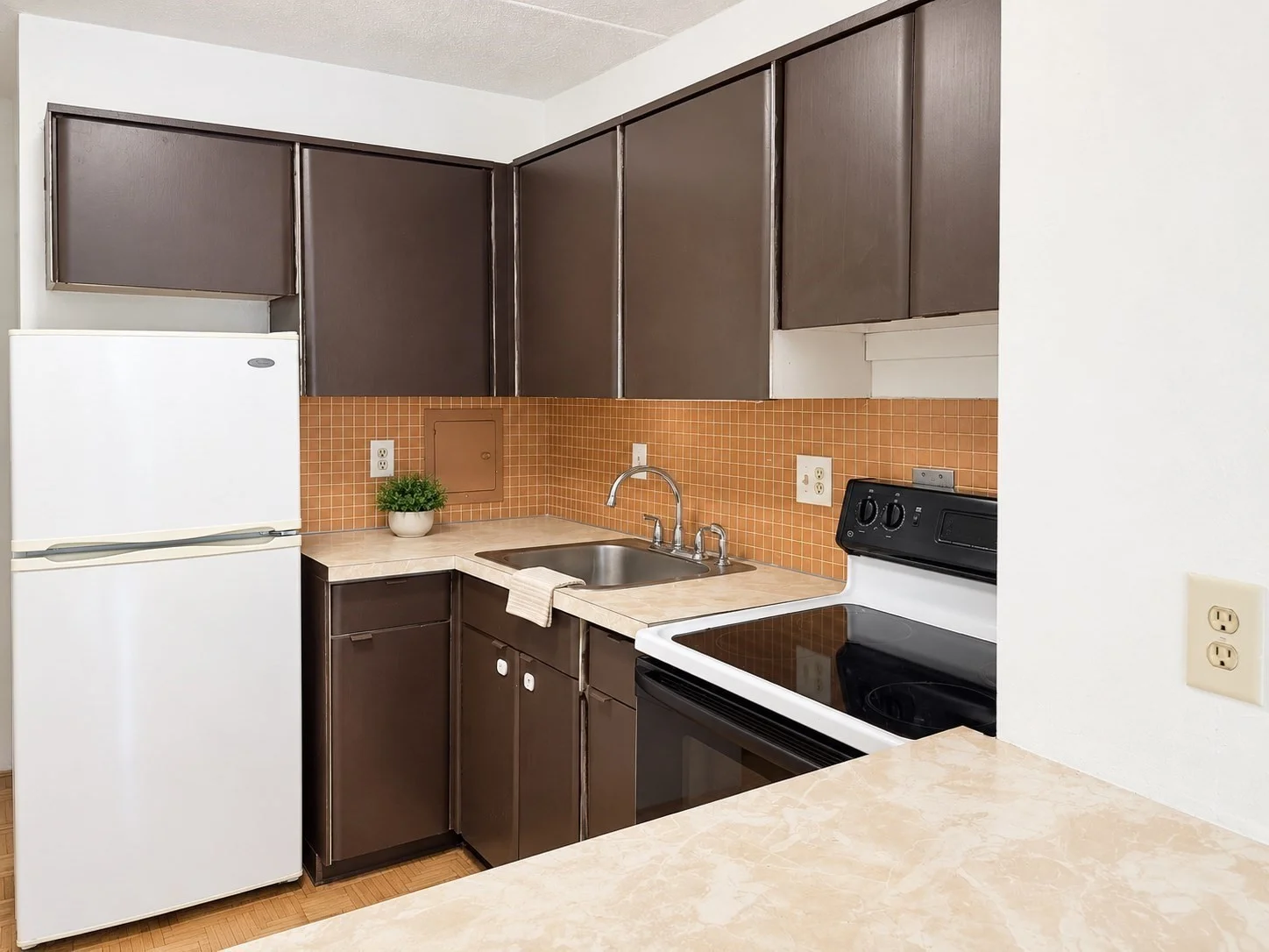 1 bed, 1 bath apartment for rent at 200 Swanton St Unit 240, Winchester — photo 2 of 16