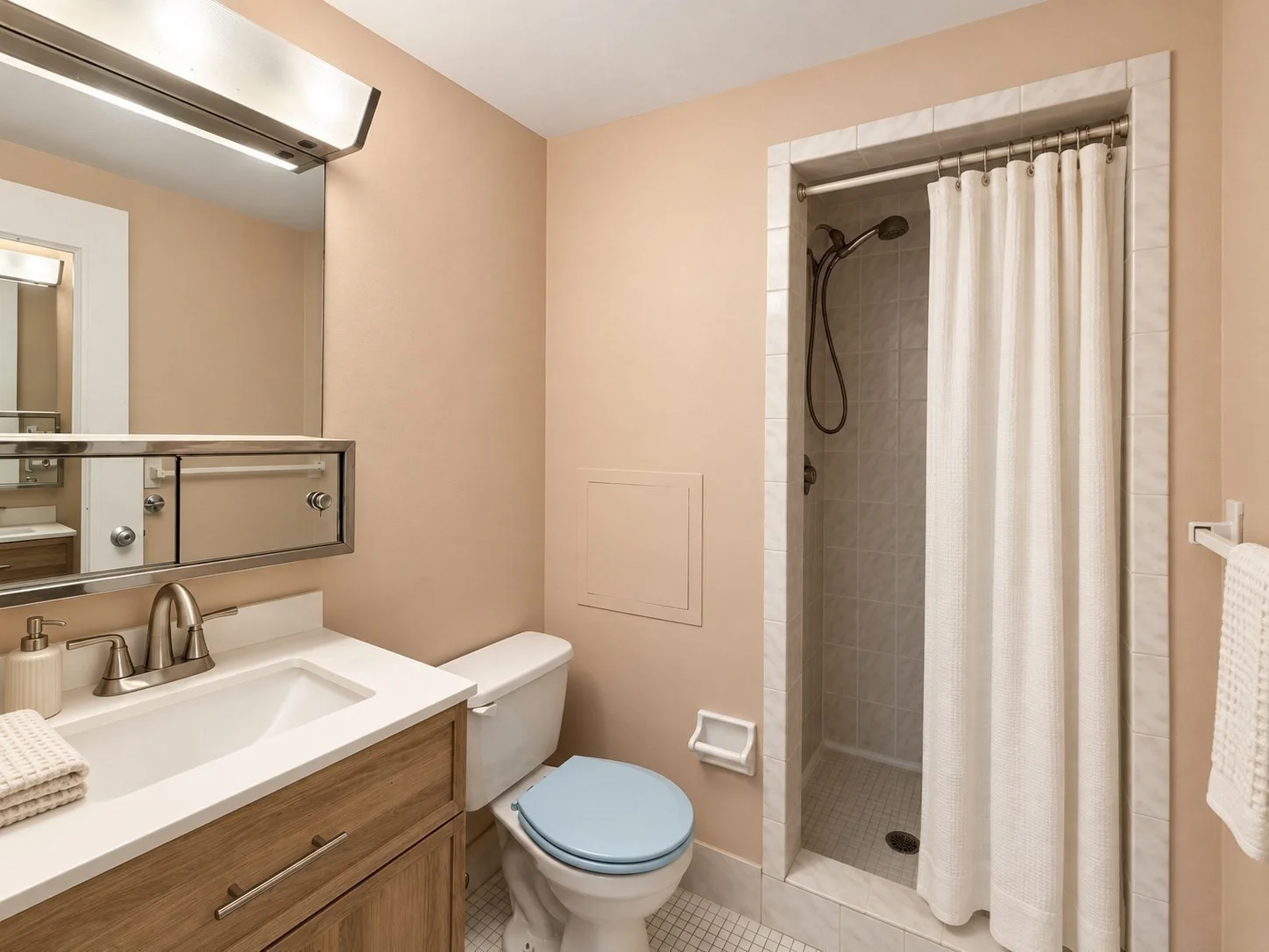 1 bed, 1 bath apartment for rent at 200 Swanton St Unit 240, Winchester — photo 4 of 16