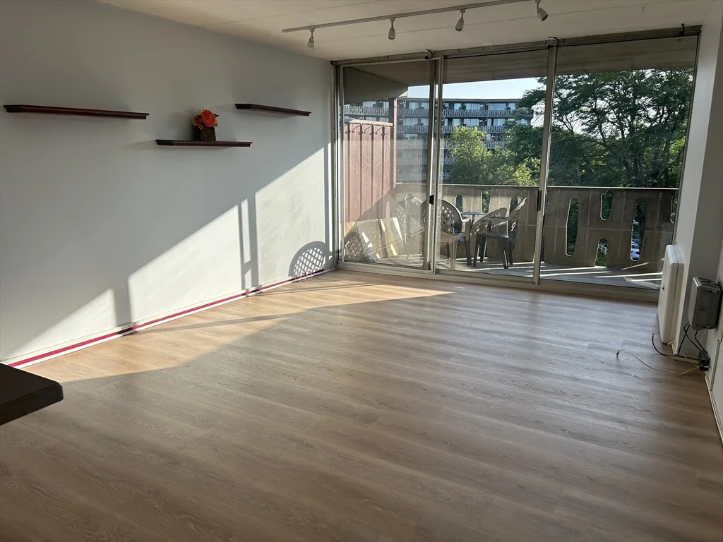 2 bed, 1 bath apartment for rent at 200 Swanton St Unit 435, Winchester — photo 5 of 11