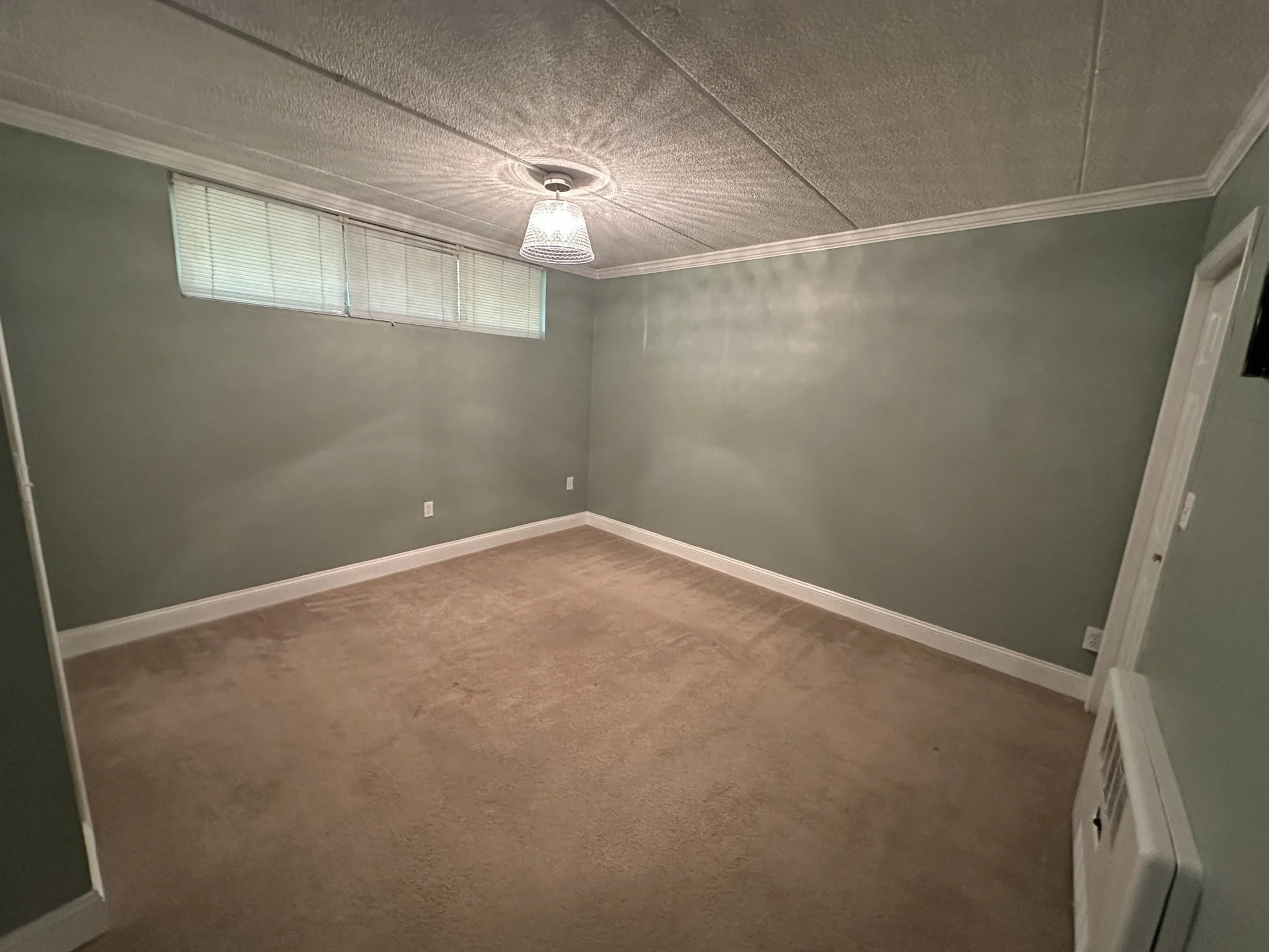 2 bed, 1 bath apartment for rent at 200 Swanton St Unit 705, Winchester — photo 8 of 25