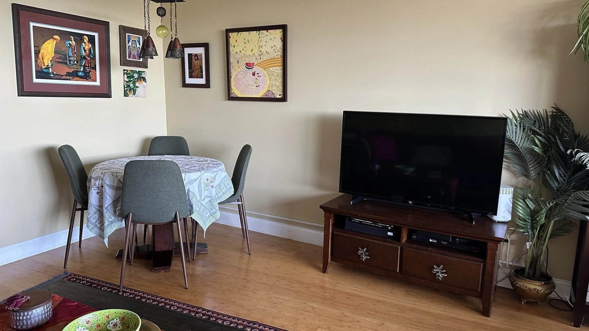 2 bed, 1 bath apartment for rent at 200 Swanton St Unit 705, Winchester — photo 2 of 25