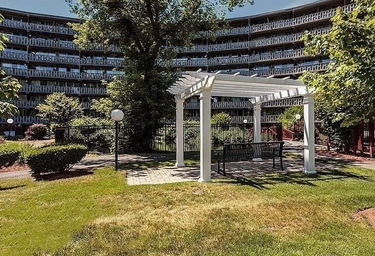 1 bed, 1 bath apartment for rent at 200 Swanton St Unit 708, Winchester — photo 5 of 9