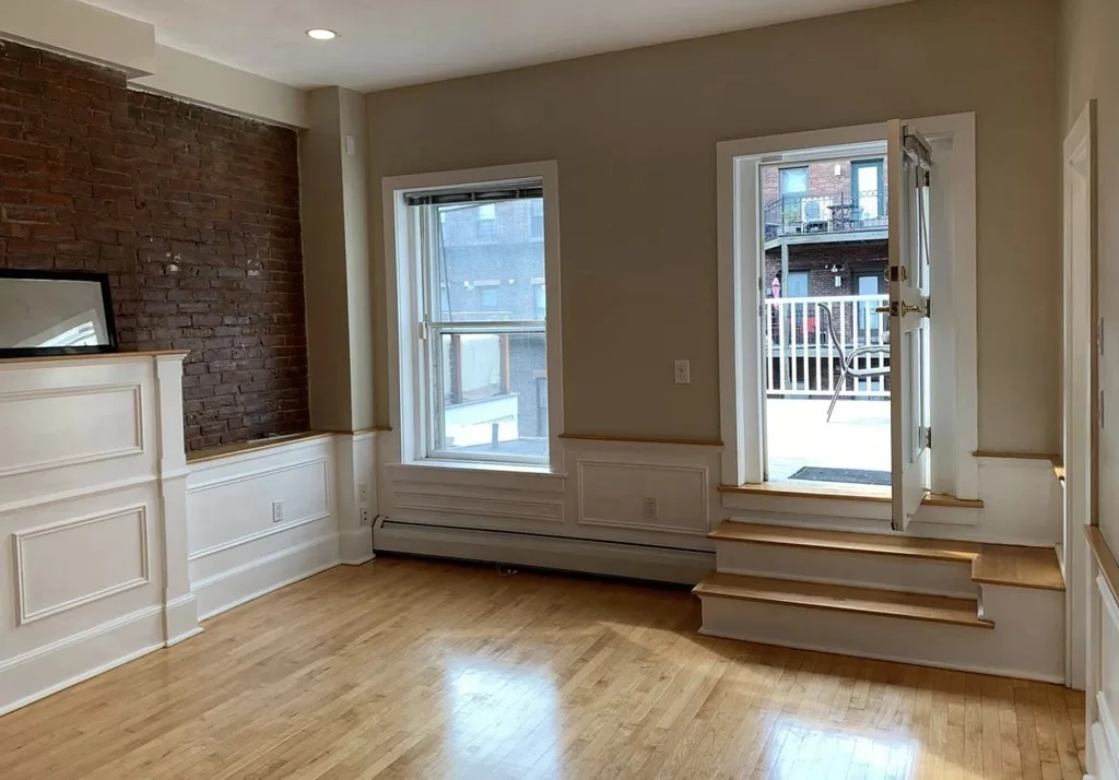 2 bed, 1 bath apartment for rent at 200 W Springfield St Unit 2, South End — photo 4 of 17