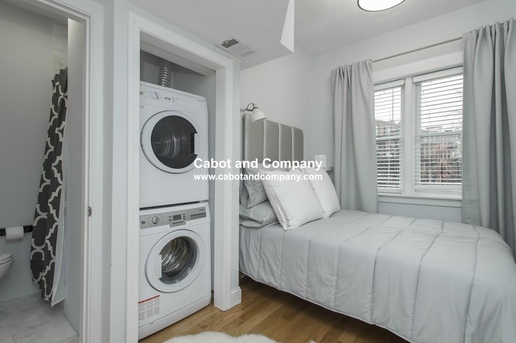 1 bed, 1 bath apartment for rent at 200 Warren Ave Unit 1, South End — photo 3 of 6