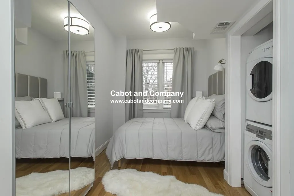 1 bed, 1 bath apartment for rent at 200 Warren Ave Unit 4, South End — photo 5 of 7