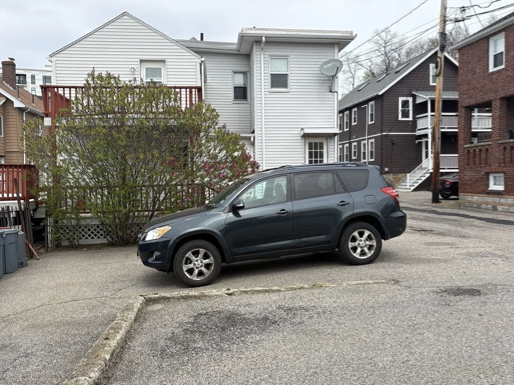 4 bed, 2 bath apartment for rent at 200 Washington St Unit 1, Brighton — photo 32 of 33