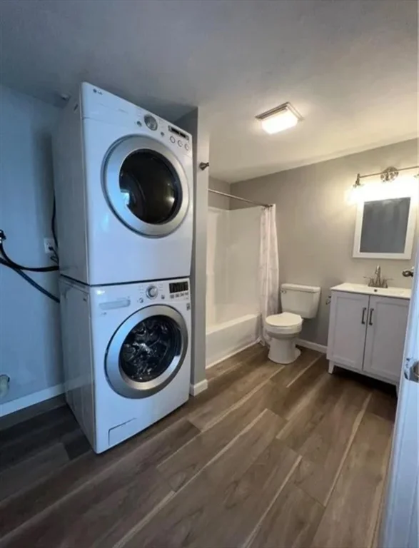 2 bed, 2 bath apartment for rent at 200 Woodlawn Ave Unit 206, North Providence — photo 19 of 23