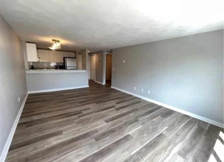 2 bed, 2 bath apartment for rent at 200 Woodlawn Ave Unit 206, North Providence — photo 4 of 23