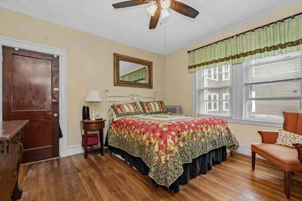 2 bed, 1 bath apartment for rent at 200 Woodside Ave Unit 1, Winthrop — photo 10 of 16