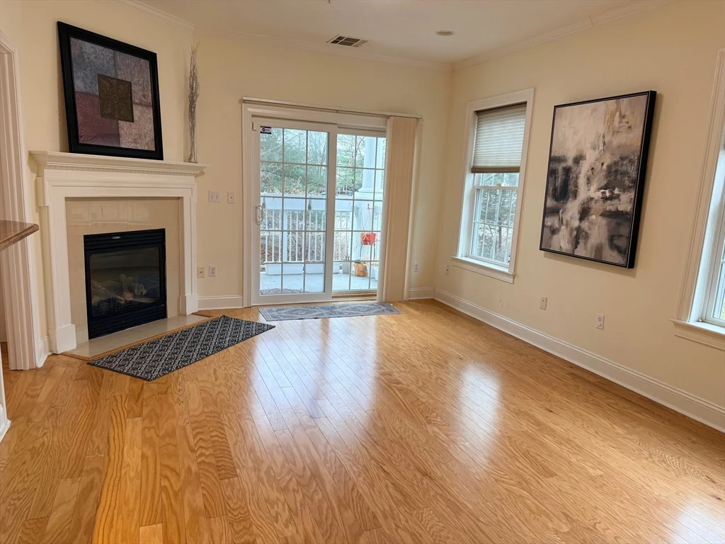 2 bed, 2 bath apartment for rent at 2000 Davenport Ave Unit 2107, Canton — photo 1 of 36