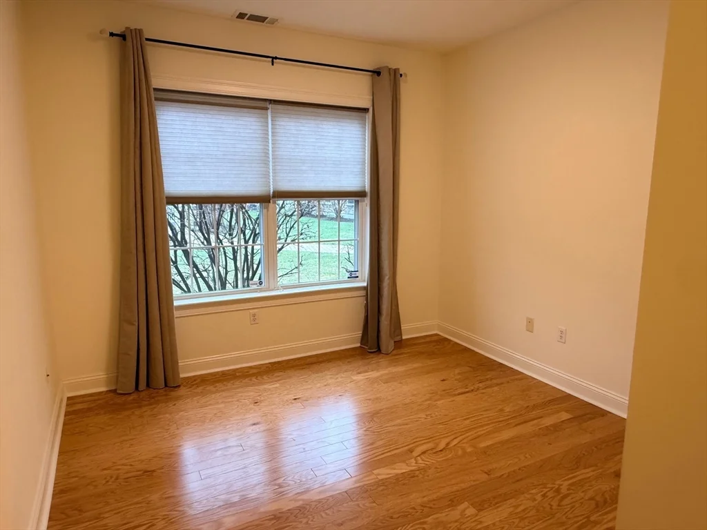2 bed, 2 bath apartment for rent at 2000 Davenport Ave Unit 2107, Canton — photo 27 of 36