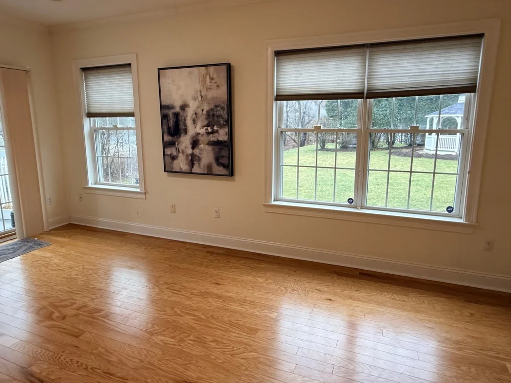 2 bed, 2 bath apartment for rent at 2000 Davenport Ave Unit 2107, Canton — photo 4 of 36