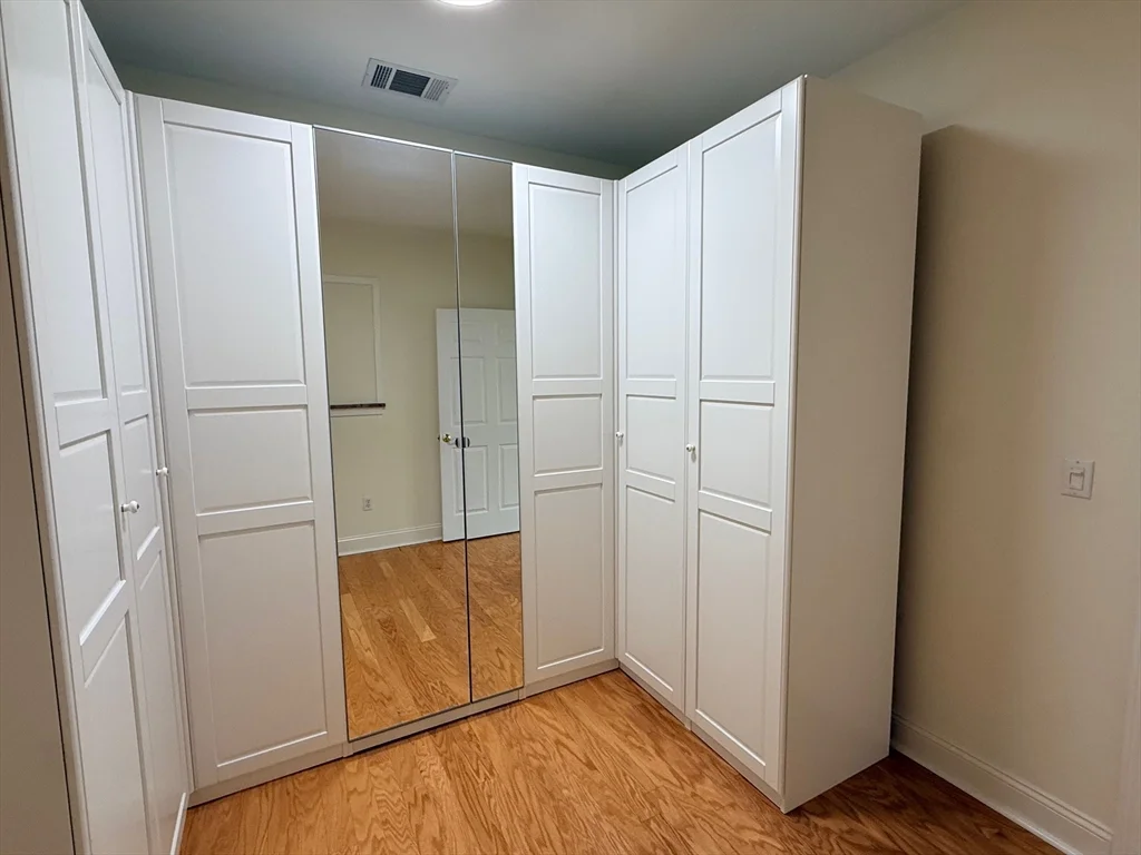 2 bed, 2 bath apartment for rent at 2000 Davenport Ave Unit 2107, Canton — photo 17 of 36