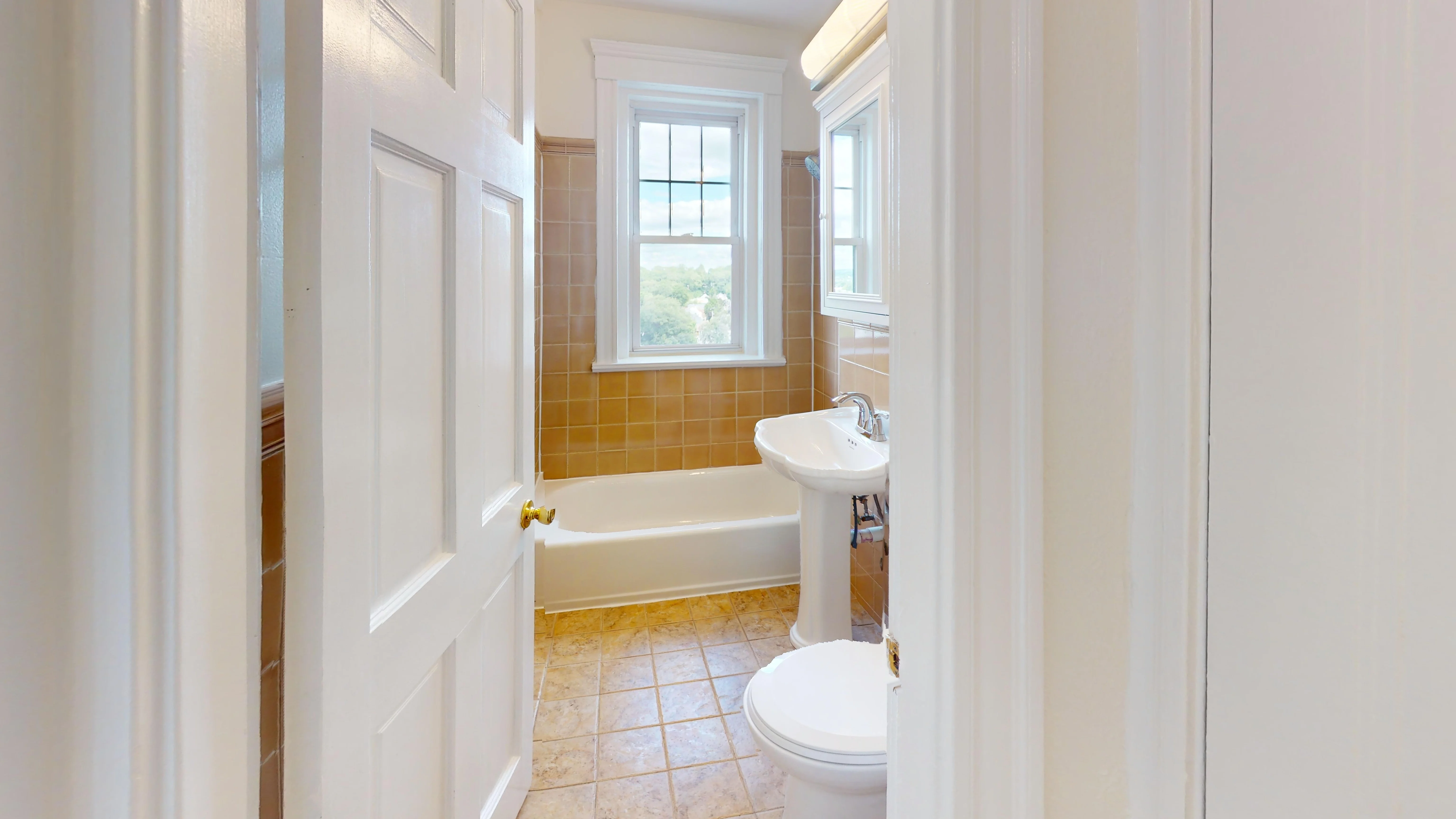 2 bed, 1 bath apartment for rent at 2001 Commonwealth Ave Unit 34, Brighton — photo 9 of 9