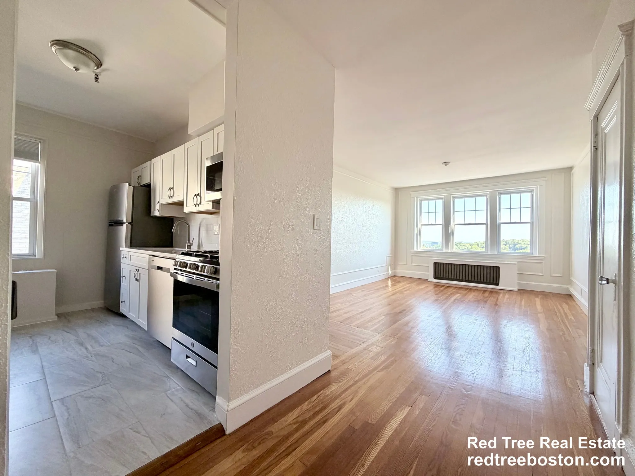2 bed, 1 bath apartment for rent at 2001 Commonwealth Ave Unit 34A, Brighton — photo 3 of 9