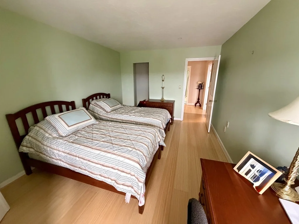 2 bed, 2 bath apartment for rent at 2001 Marina Dr Unit 410, Marina Bay — photo 34 of 42