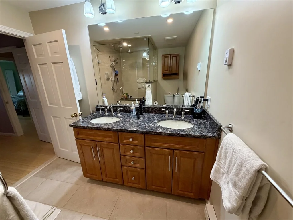 2 bed, 2 bath apartment for rent at 2001 Marina Dr Unit 410, Marina Bay — photo 26 of 42