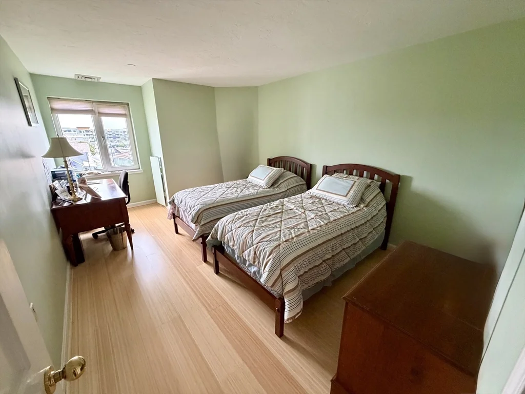2 bed, 2 bath apartment for rent at 2001 Marina Dr Unit 410, Marina Bay — photo 33 of 42
