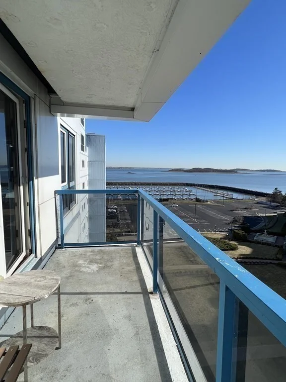 2 bed, 1 bath apartment for rent at 2001 Marina Dr Unit 708, Quincy — photo 14 of 16